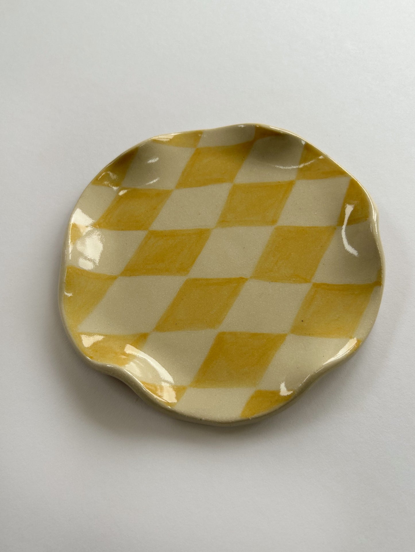 Harlequin Trinket Plate (Honey)
