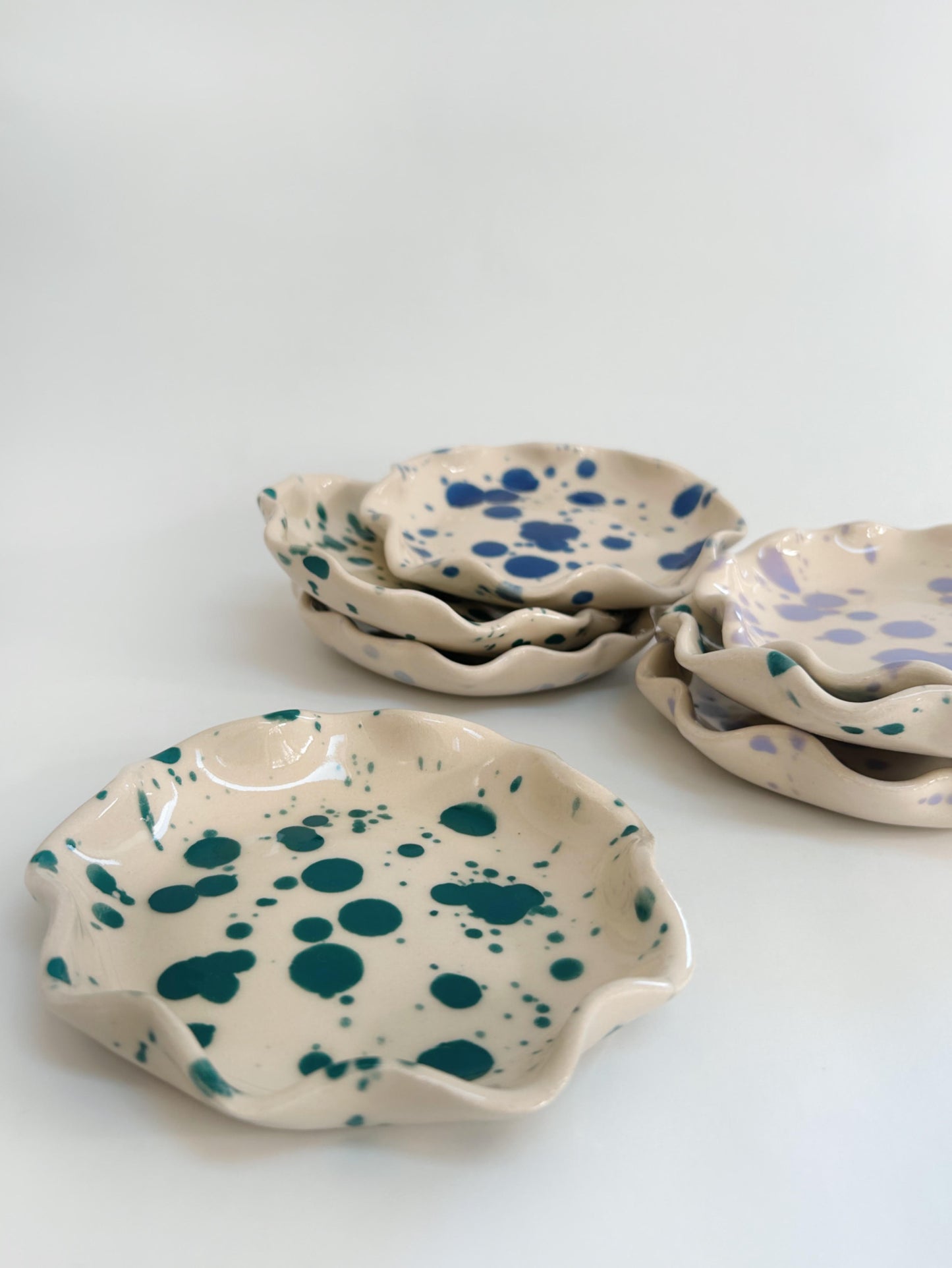 Frilled Stoneware Jewellery Dishes
