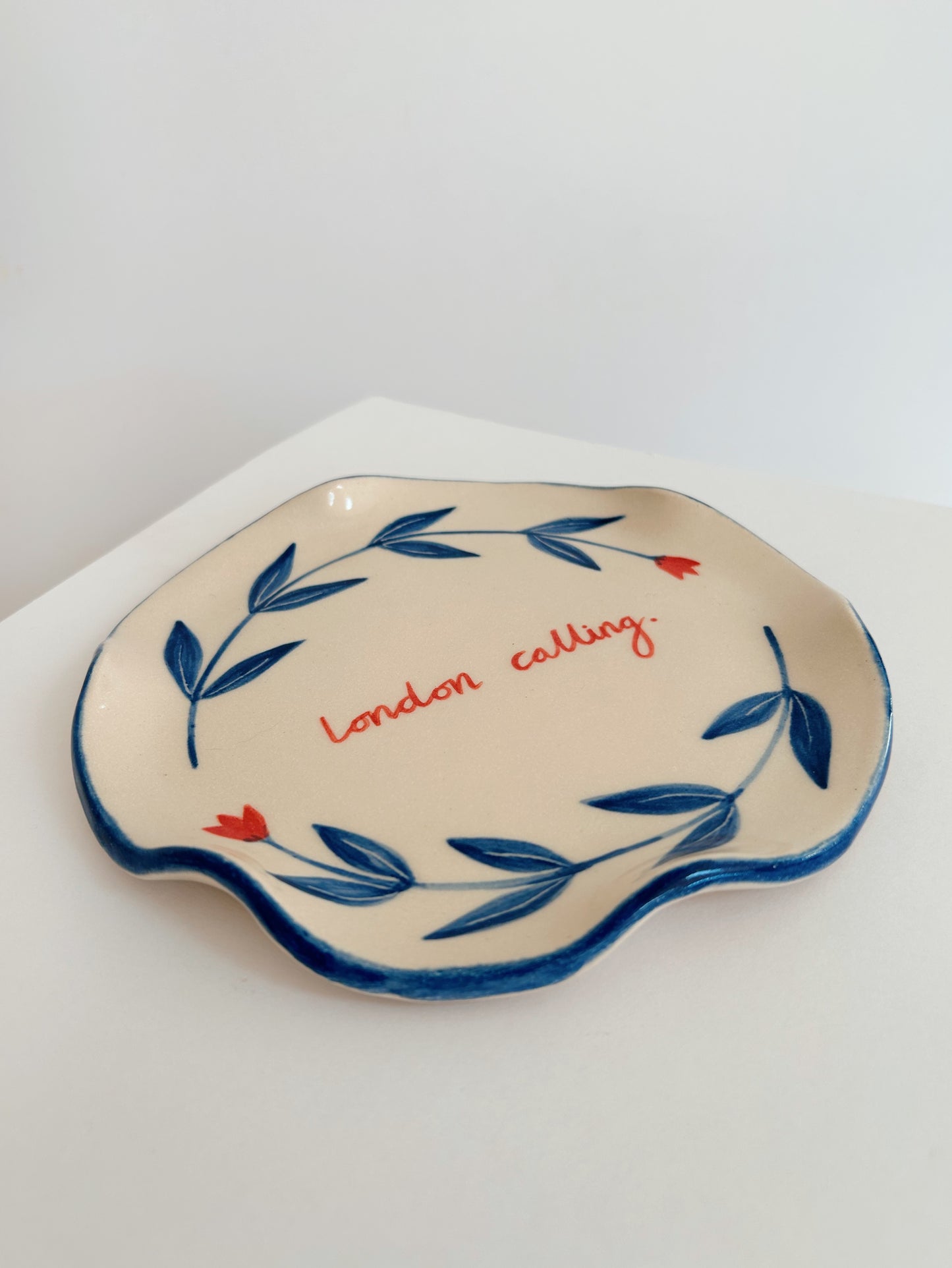London Calling Stoneware Plate