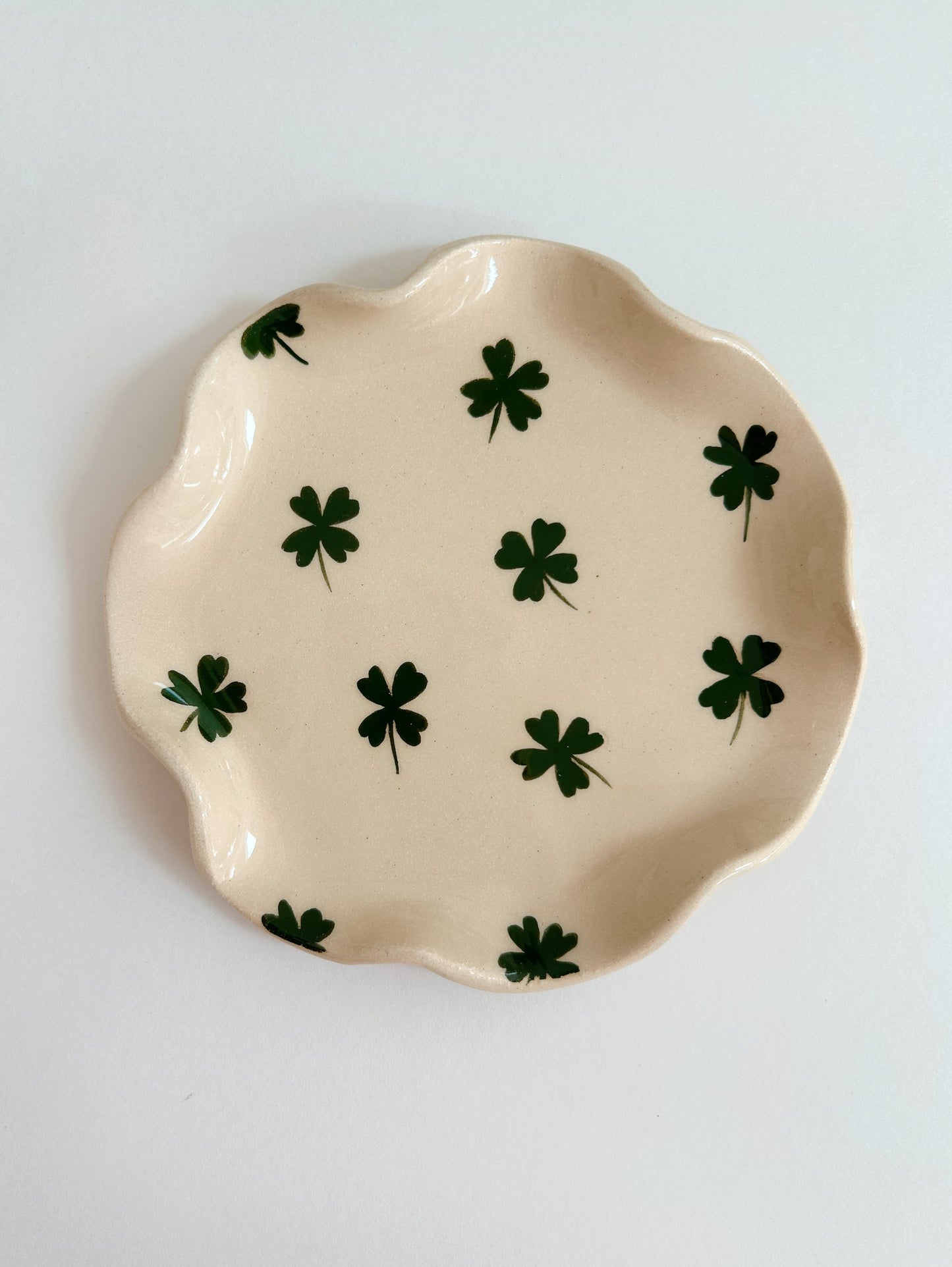 Clover Trinket Plate